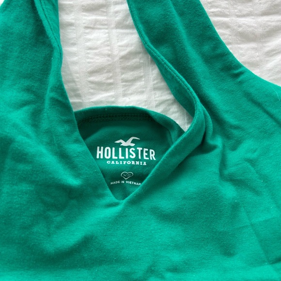 Hollister green halter top - Picture 2 of 2